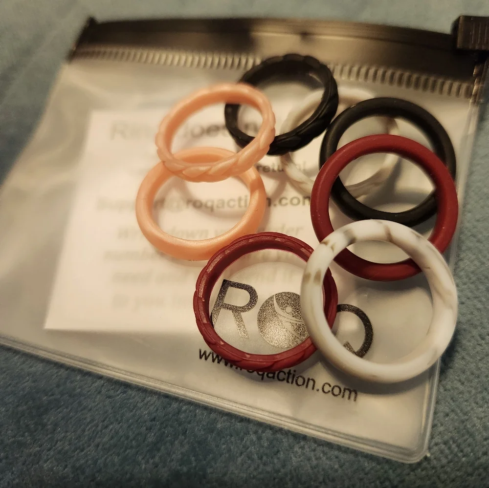 Women's Silicone Rings - Picture 1 of 1